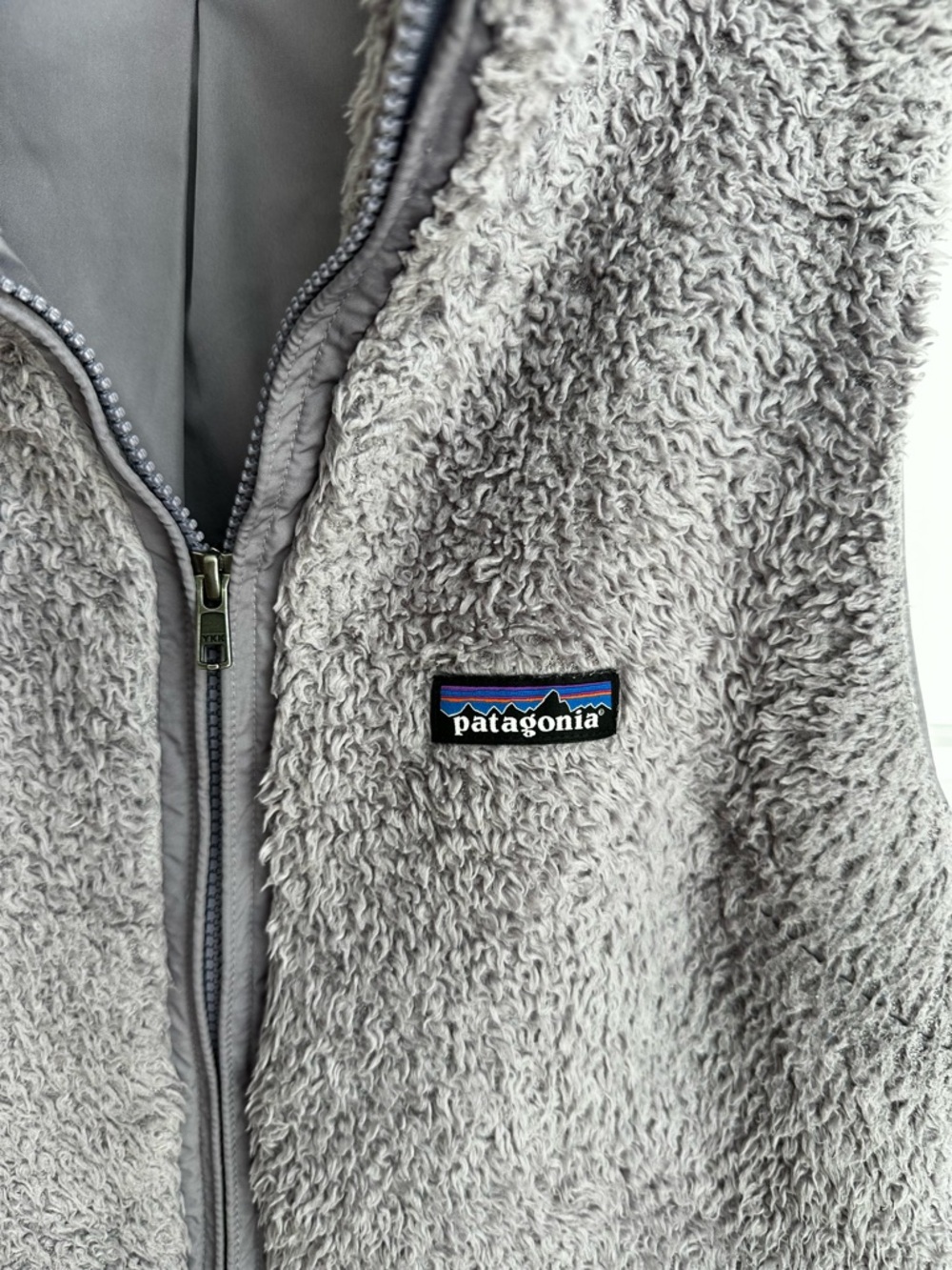Patagonia Women's Los Gatos Deep Pile Vest Size Large - Picture 2 of 7